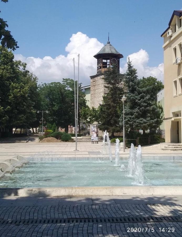 Hotel Kredo Sliven Екстер'єр фото