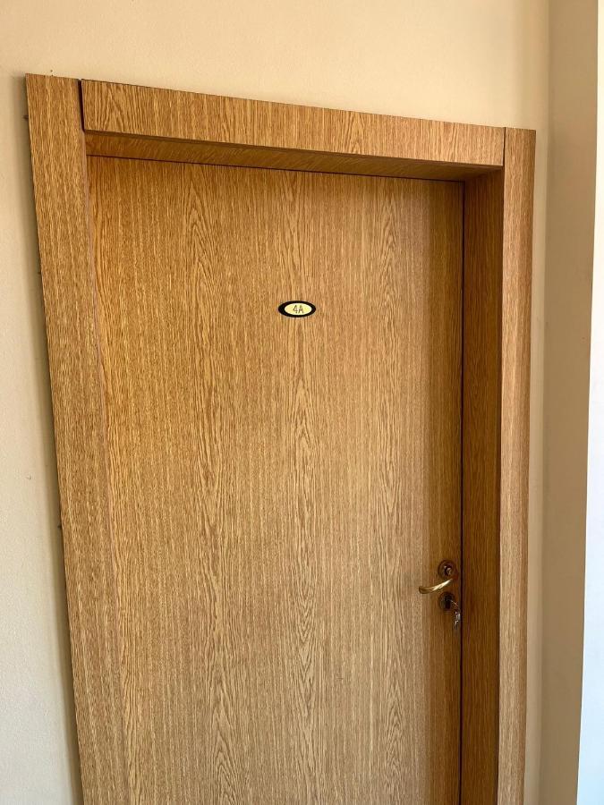 Hotel Kredo Sliven Екстер'єр фото