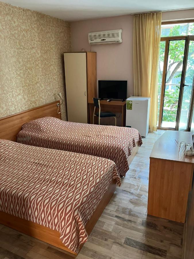 Hotel Kredo Sliven Екстер'єр фото