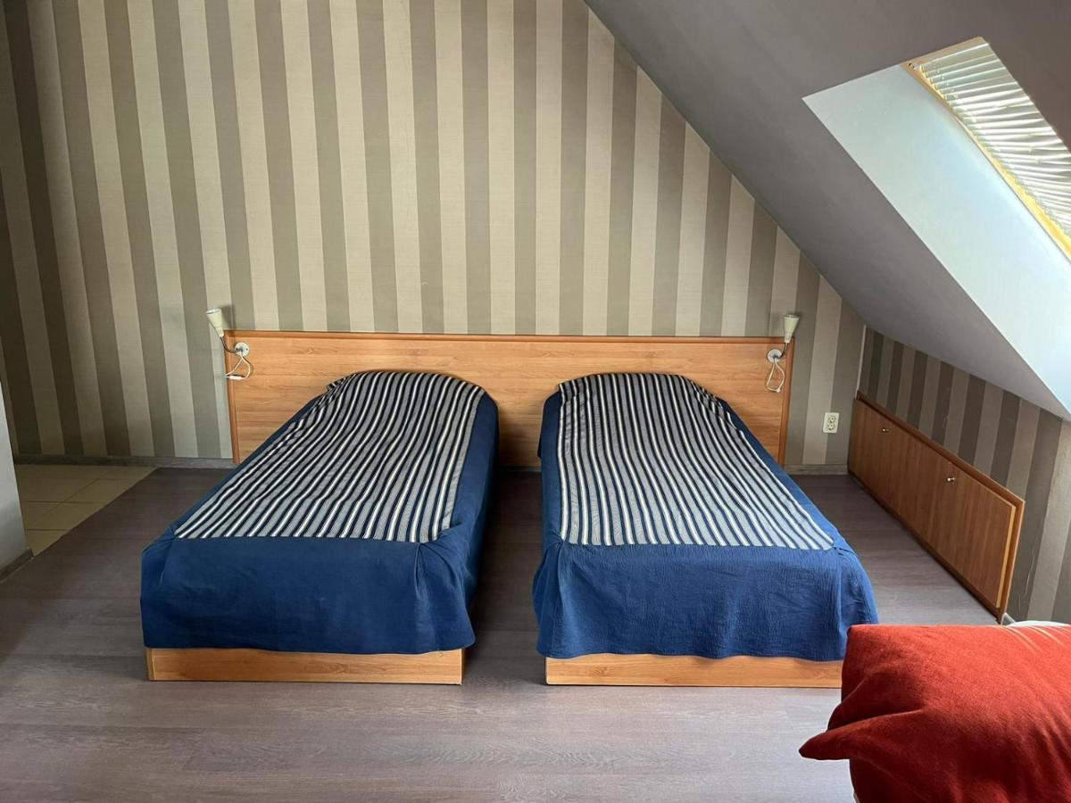 Hotel Kredo Sliven Екстер'єр фото