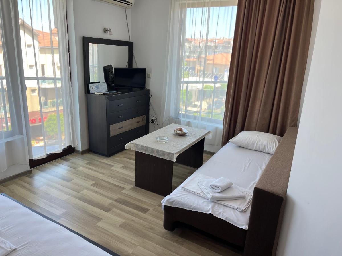 Hotel Kredo Sliven Екстер'єр фото
